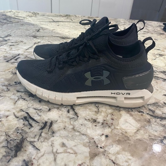 Under Armour‎ HOVR Phantom SE Women’s size 8.5 - Picture 1 of 7
